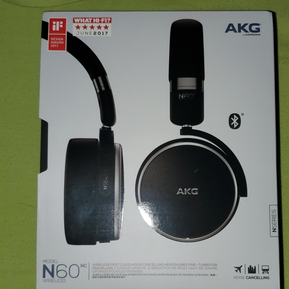 AKG wireless headphones N60